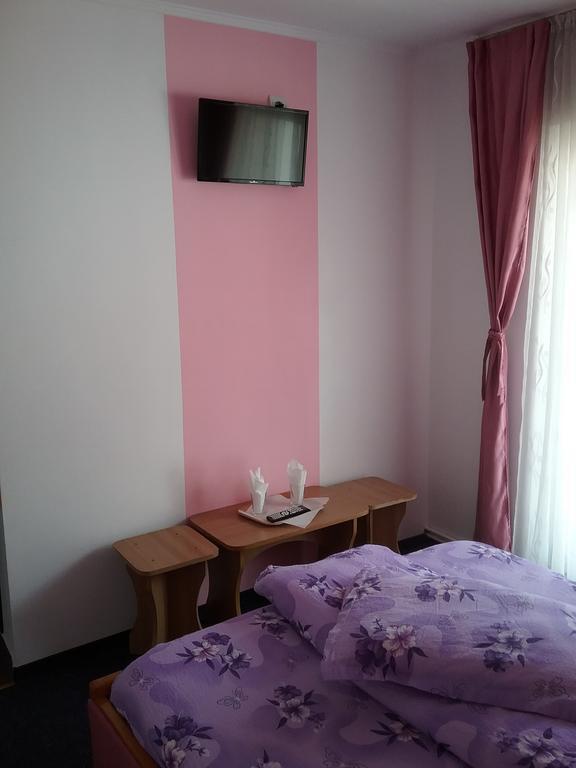 Pensiune Restaurant Sfinx Buşteni Buitenkant foto